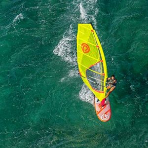 Material de windsurf freeride para progresar